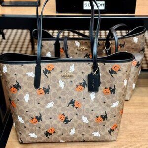 NWT Coach City Tote In Signature Canvas With Halloween Print CW450